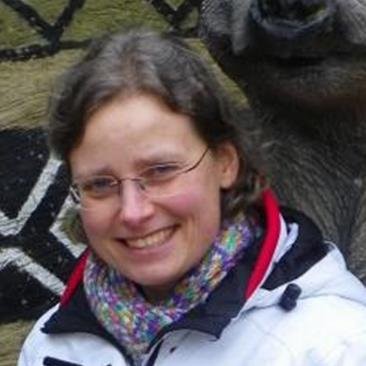 Sandra Albrecht — Co-Founder of Curious Bots